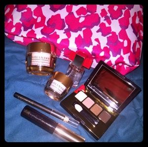Estee Lauder 7 piece set...New, never used! No tag